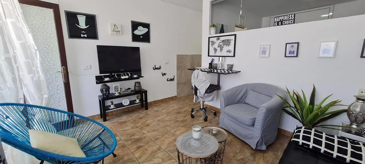Marlenghi Apartments The Good Life Jumbo Centrum Maspalomas  Espanha